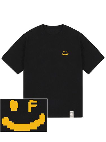 Pixel Small Drawing Smile Short Sleeves T-Shirt - GRAVER - Modalova