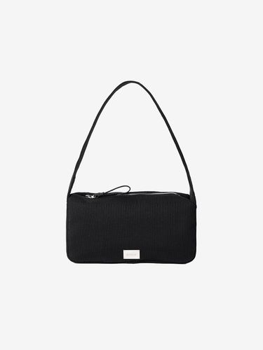 Basic Shoulder Bag_Black - BASIKA - Modalova