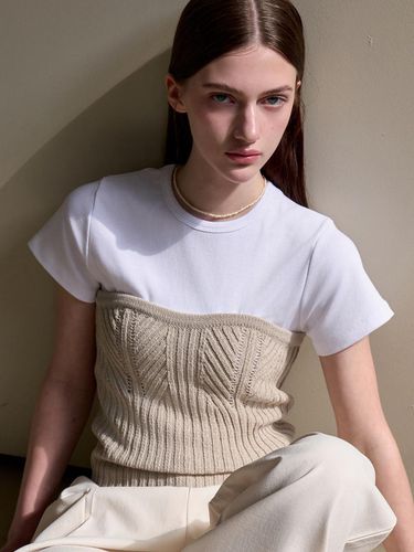 Wave Layered Knit Top_Beige - VOIEBIT for WOMEN - Modalova