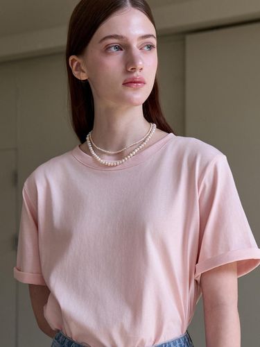 Basic Round Neck Silket Tee_Pink - VOIEBIT for WOMEN - Modalova