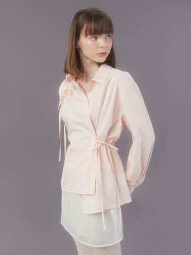 Ribbon Draw Shirt_Light Pink - margarin fingers - Modalova