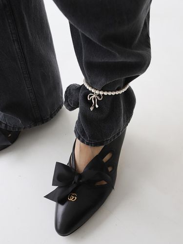 Bow Pearl Anklet - August Harmony - Modalova