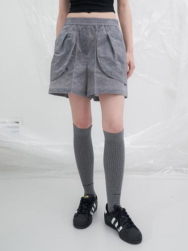 Utility Pocket Shorts _ Grey - YUTHENTIC - Modalova