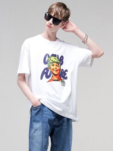 EL Club Future Oversized T-shirt_2colors - elimeno - Modalova