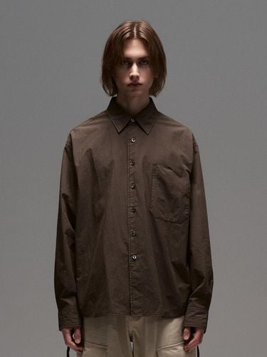 Pigment Strap Shirt_Brown - murra aer - Modalova