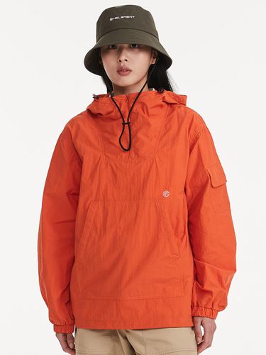 Tracking Pocket Anorak - HELEMENT - Modalova