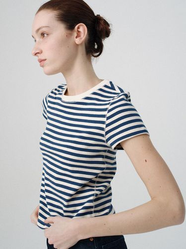 Pippa Stripe Rib T-Shirt - NOTHING WRITTEN - Modalova