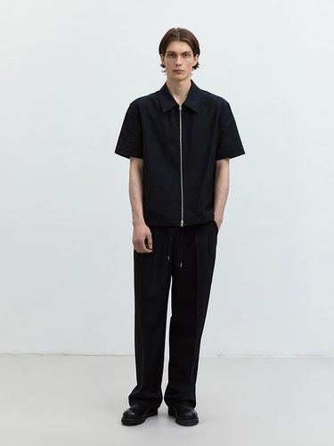 Collared Zip Up Shirt_Black - Dunst for MEN - Modalova