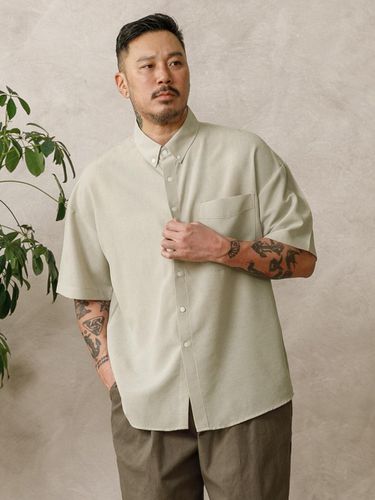 Rough Touch Light Short Sleeve Shirt_Beige - RUGGED HOUSE - Modalova