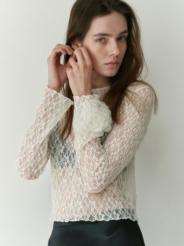 Flowery Lace T-Shirt - Souri no Rosie - Modalova