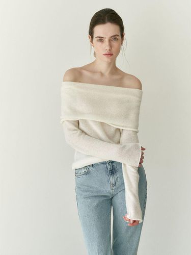 Drama Off Shoulder Sweater - Souri no Rosie - Modalova