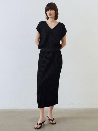 Pleated Knit Skirt_2 Colors - WHEN WE WILL - Modalova