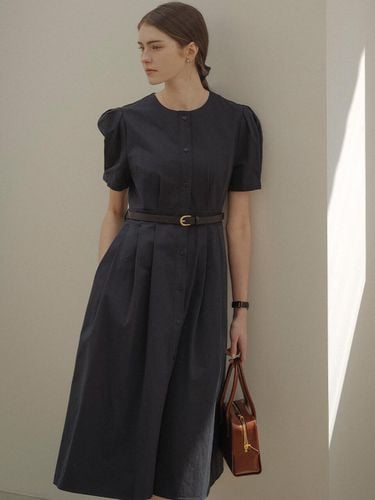 Belt Set Collarless Midi Shirt Dress_Navy - TILLIDIE - Modalova