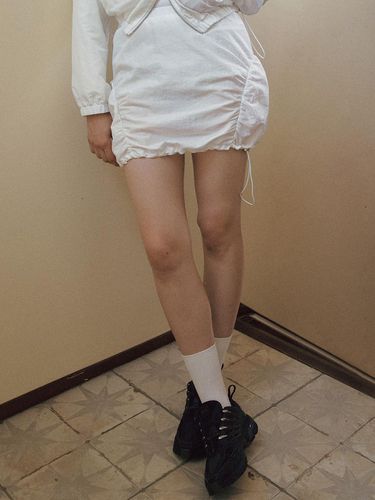 Nylon Shirred Banded Skirt_White - LETTER FROM MOON - Modalova