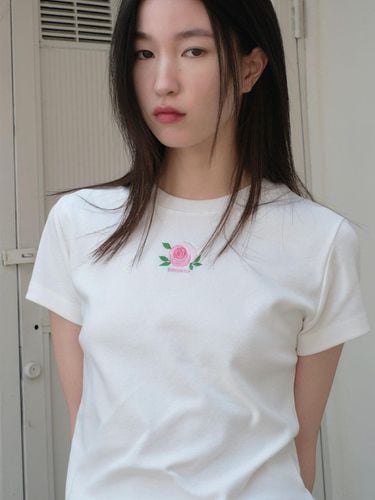 Rose Embroidered Tee - DAUGHTER - Modalova