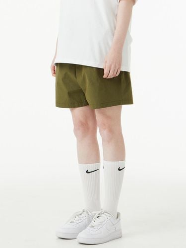 Waterproof Essential Shorts Khaki - URBANAGE - Modalova