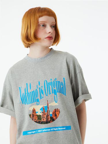 Oversized Mountain Nothing Is Original T-Shirt - URBANAGE - Modalova