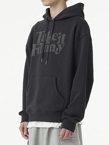 Take It Funny Over Hoodie_Charcoal - URBANAGE - Modalova