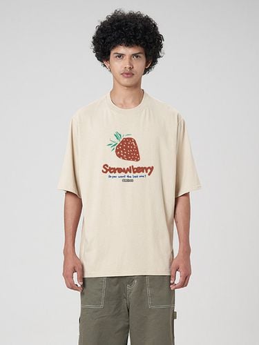 S Strawberry T-shirt_Beige - RADINEO - Modalova