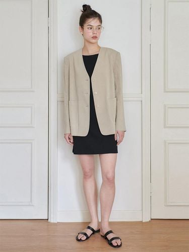 Linen Collarless Minimal Jacket_Beige - NILBY P - Modalova