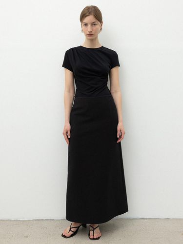 Draping Short-Sleeved T-Shirts_Black - RRACE - Modalova