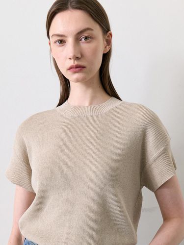 Round Neck Ribbed Knit (Beige) - L’oiE - Modalova