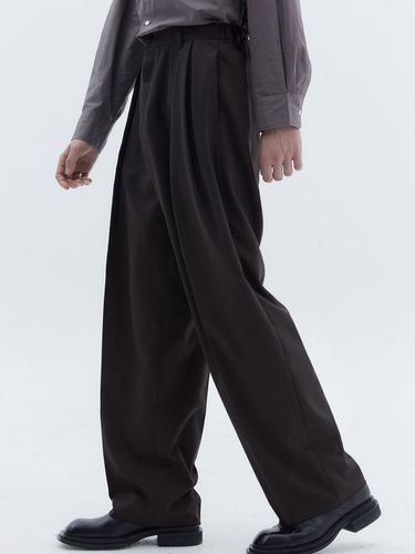 Custom Pin Tuck Curved Wide Slacks_Brown - Trip LE Sens - Modalova