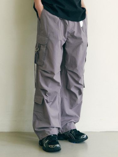 Wide Rip Stop Parachute Cargo Pants_Light Purple - TMAKER - Modalova