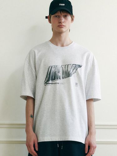 Our Time Graphic Half Sleeve T-shirt_Light Gray - TMAKER - Modalova