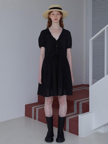 Three Ribbon Dress_Black - SSEMI - Modalova