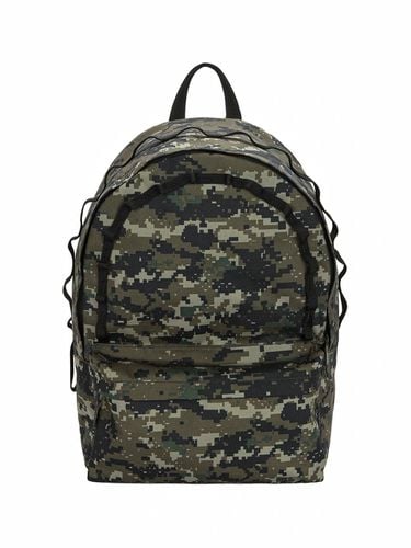 Flow Backpack_Camo - MARGESHERWOOD - Modalova