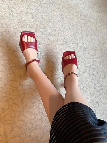 SUY Strap Mule - CHERTOI SEOUL - Modalova