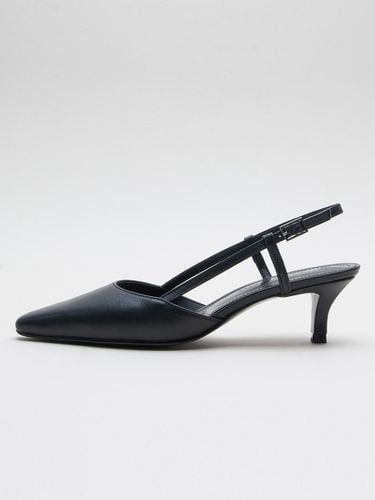 Classic Slingback Shoes - karen white - Modalova