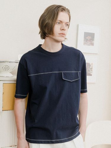 Stitch Embroidery Fake Pocket Round T-shirt - CUSTOM US - Modalova