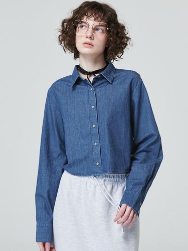 Cropped Denim Shirt_Medium Indigo - MaLoupe - Modalova