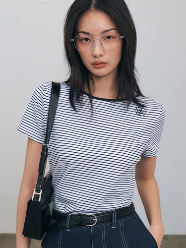 Stripe Short Sleeve T-shirt_White - CITYBREEZE - Modalova