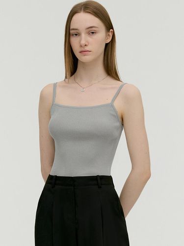 Basic Strap Sleeveless Top - MONGDOL - Modalova