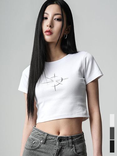 Shining Crop T-shirt- 3COL - AVANDRESS - Modalova