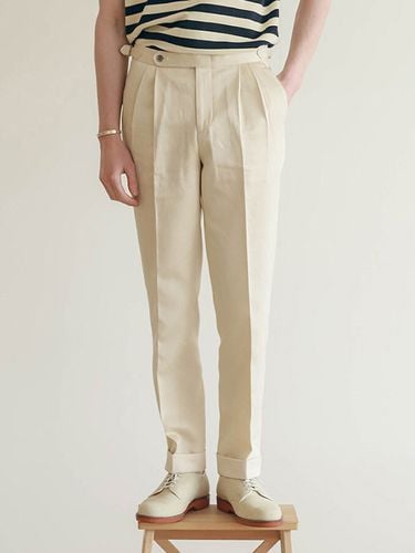 Linen Soft Adjust 2 Pleats Trousers_Ecru - Bellief - Modalova