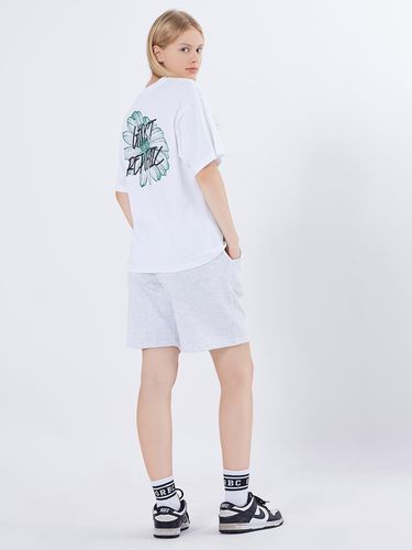 Pendulum Oversize Short Sleeves T-Shirt Shorts Set - GHOST REPUBLIC - Modalova