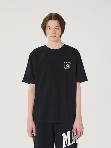 Essential M Logo Graphic T-shirt_Black - MARKM - Modalova