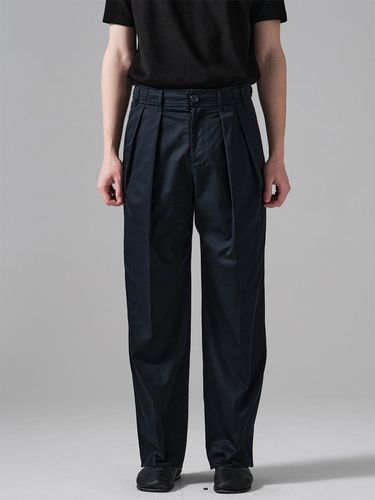 Forward Pleated Pant - Navy - FILLCHIC - Modalova