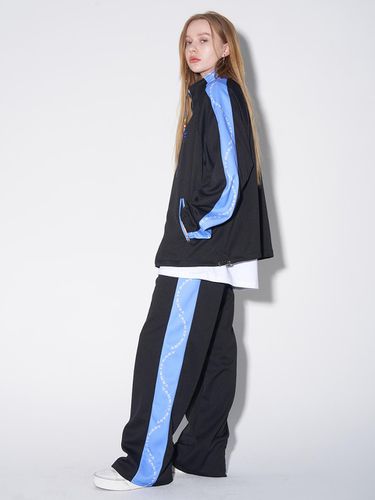 Take It Easy Track Pants - SSERPE - Modalova