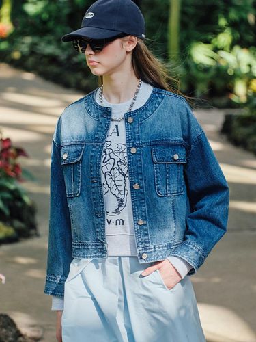 Round Denim Short Jacket - LUV.M - Modalova