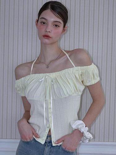 Shirring Halter Off Shoulder T-shirt_Yellow - Rosefrantz - Modalova