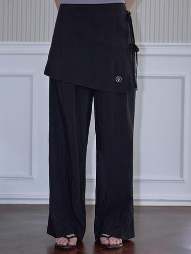 Layered Wrap Wide Pants_Black - Rosefrantz - Modalova