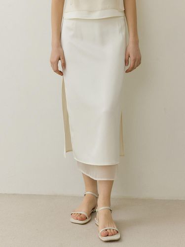 Petal Layered Long Skirt - REORG - Modalova