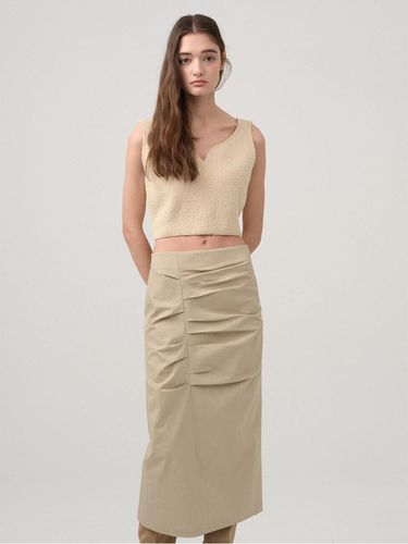 Asymmetrical H Line Skirt - on&on - Modalova