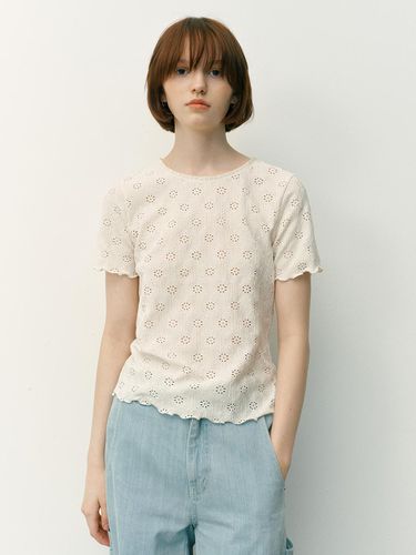 Wantirna Lace T-Shirt - AND YOU - Modalova