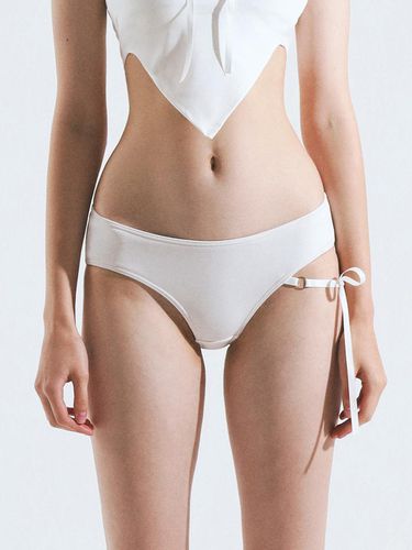 Side Ribbon Low Rise Bikini Panty () - VINAJ - Modalova